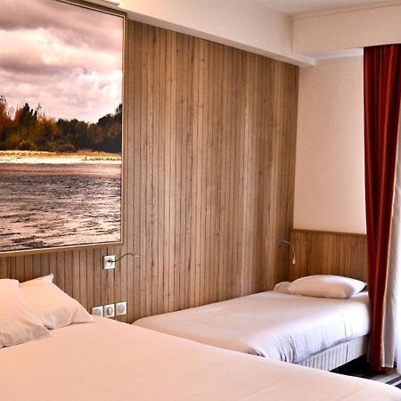 Kyriad Hotel Tours Centre Esterno foto