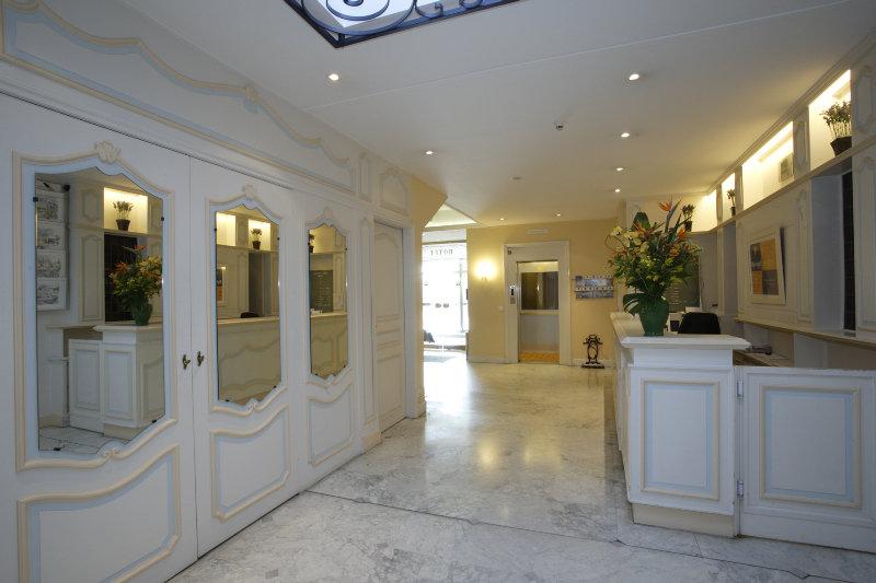 Kyriad Hotel Tours Centre Esterno foto