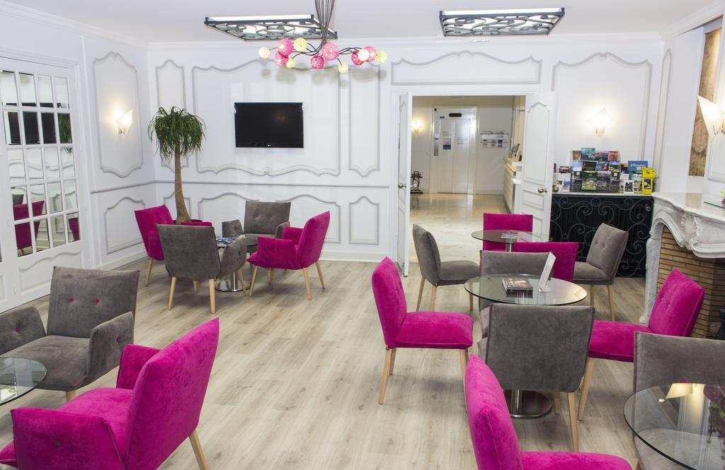 Kyriad Hotel Tours Centre Esterno foto